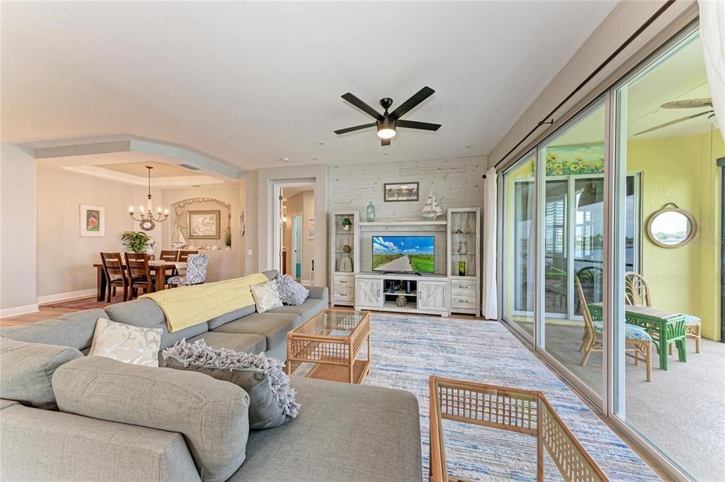 For Sale: $535,000 (3 beds, 2 baths, 1748 Square Feet)