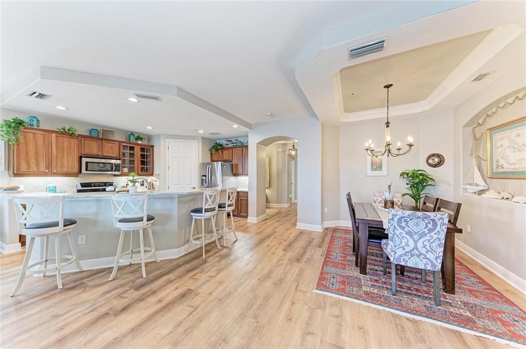 For Sale: $535,000 (3 beds, 2 baths, 1748 Square Feet)