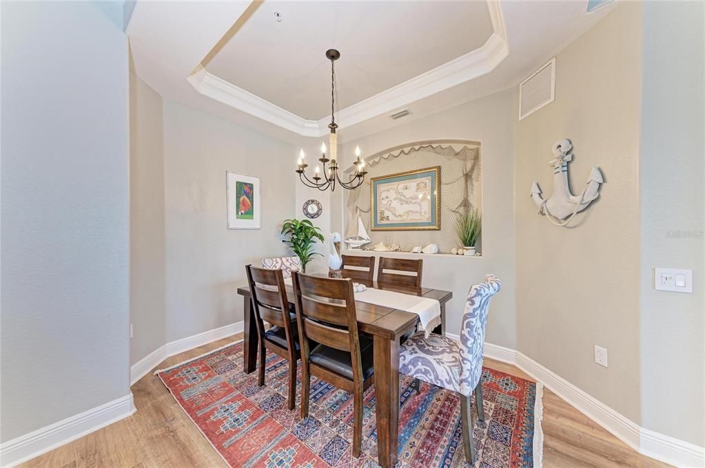 For Sale: $535,000 (3 beds, 2 baths, 1748 Square Feet)