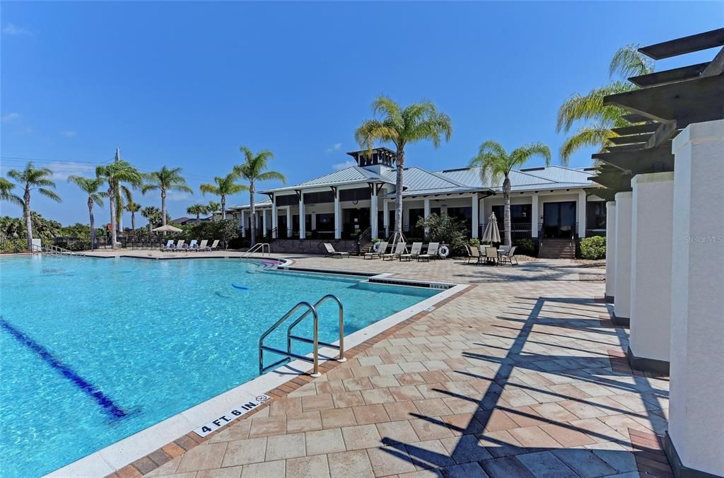 For Sale: $535,000 (3 beds, 2 baths, 1748 Square Feet)
