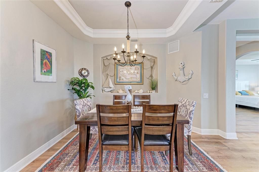 For Sale: $535,000 (3 beds, 2 baths, 1748 Square Feet)