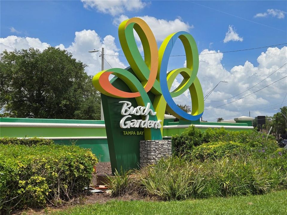 Active With Contract: $179,900 (2 beds, 0 baths, 1156 Square Feet)