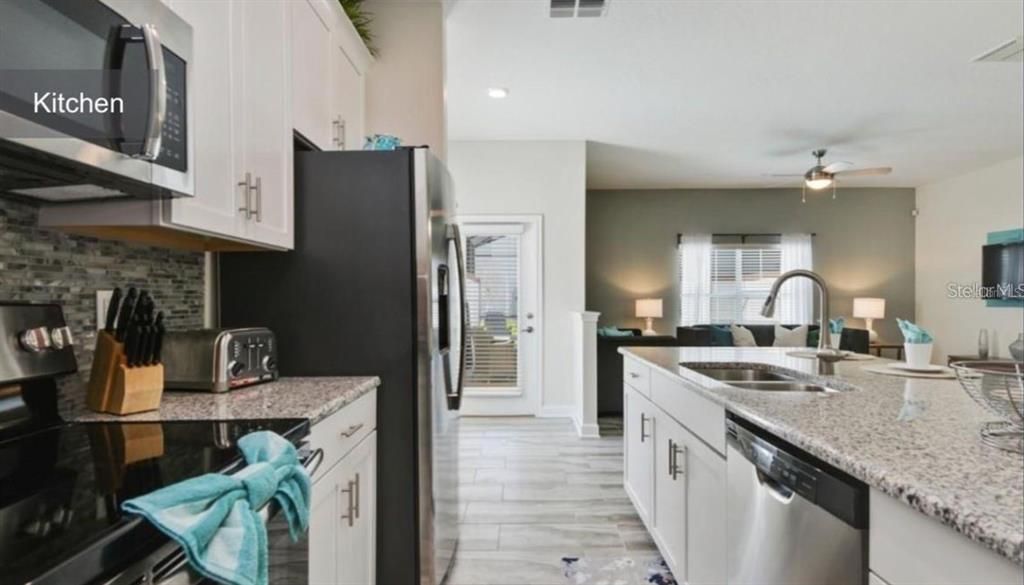For Rent: $3,000 (5 beds, 4 baths, 2024 Square Feet)