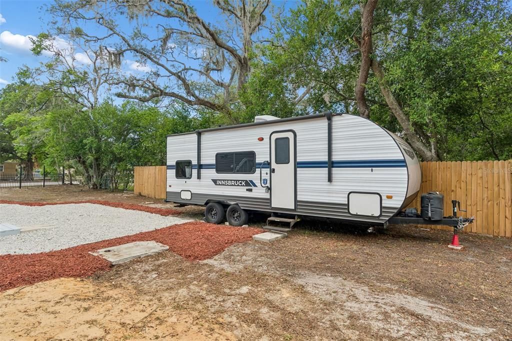En Venta: $239,900 (2 camas, 2 baños, 746 Pies cuadrados)