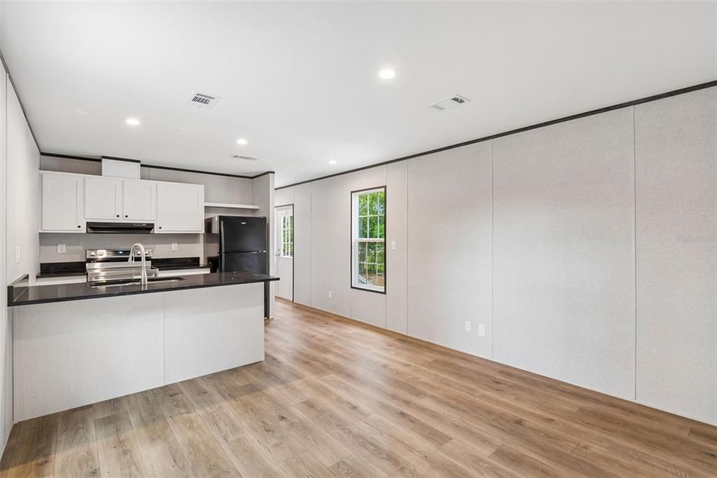 En Venta: $239,900 (2 camas, 2 baños, 746 Pies cuadrados)