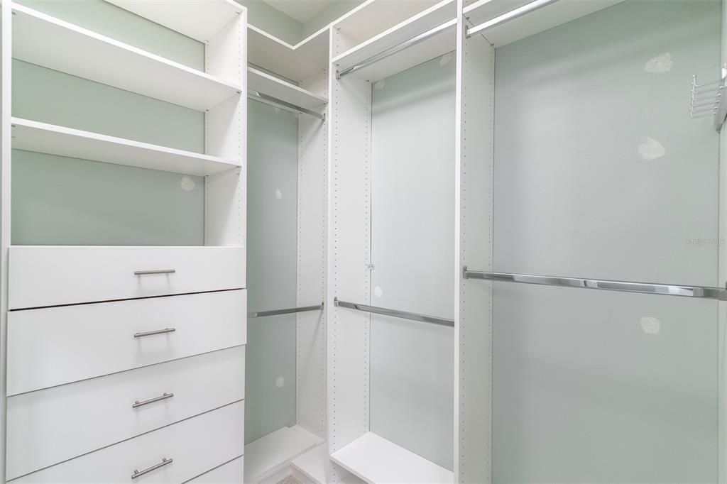 For Rent: $3,500 (3 beds, 2 baths, 1558 Square Feet)