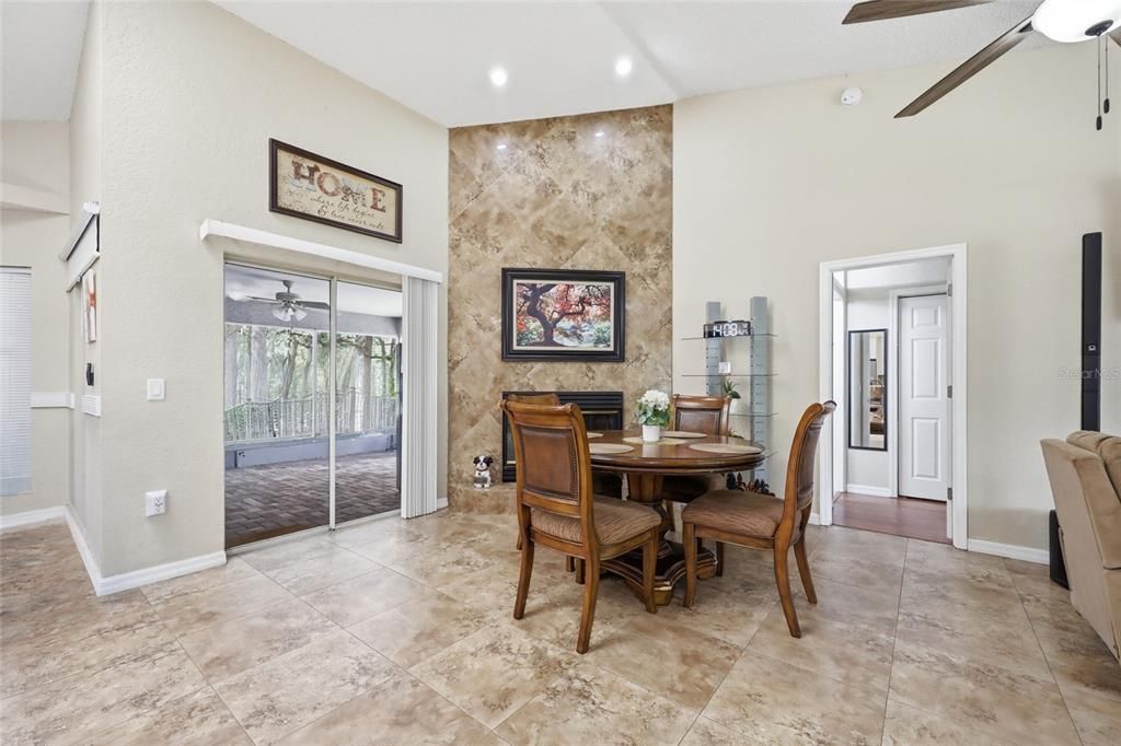 For Sale: $425,000 (3 beds, 2 baths, 1838 Square Feet)