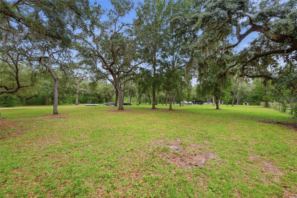 For Sale: $425,000 (3 beds, 2 baths, 1838 Square Feet)