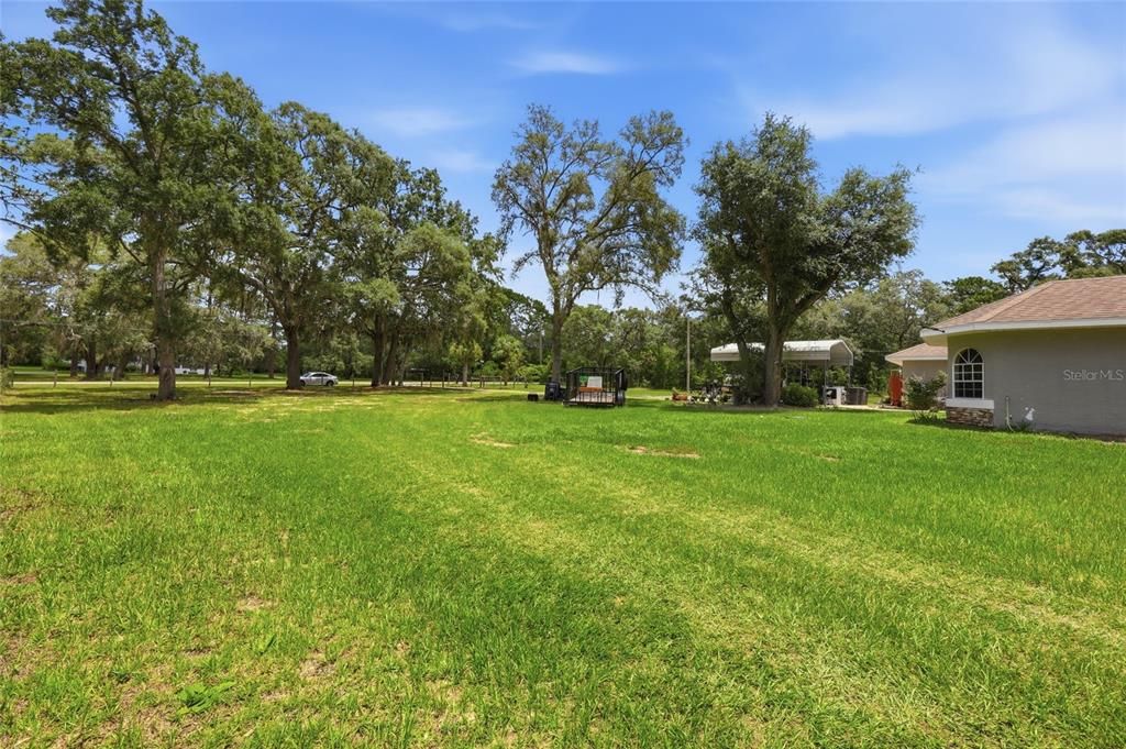 For Sale: $425,000 (3 beds, 2 baths, 1838 Square Feet)
