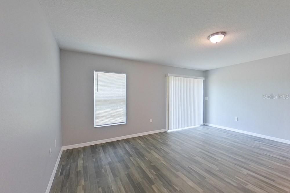 For Rent: $1,795 (4 beds, 2 baths, 1449 Square Feet)