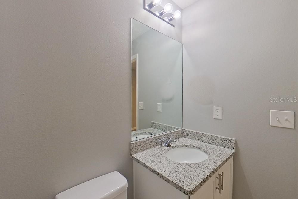 For Rent: $1,795 (4 beds, 2 baths, 1449 Square Feet)