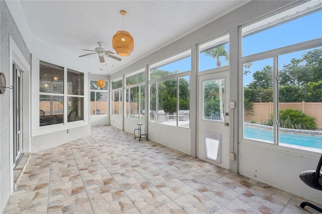Active With Contract: $624,900 (4 beds, 3 baths, 2991 Square Feet)