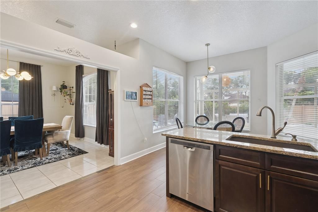 Active With Contract: $624,900 (4 beds, 3 baths, 2991 Square Feet)