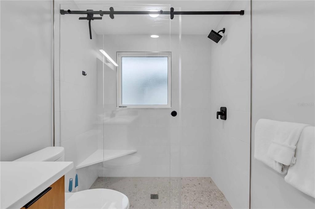 For Sale: $1,550,000 (3 beds, 2 baths, 1502 Square Feet)