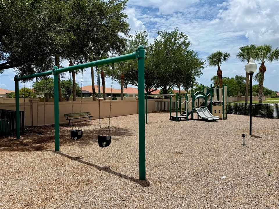 For Sale: $405,000 (3 beds, 2 baths, 2354 Square Feet)