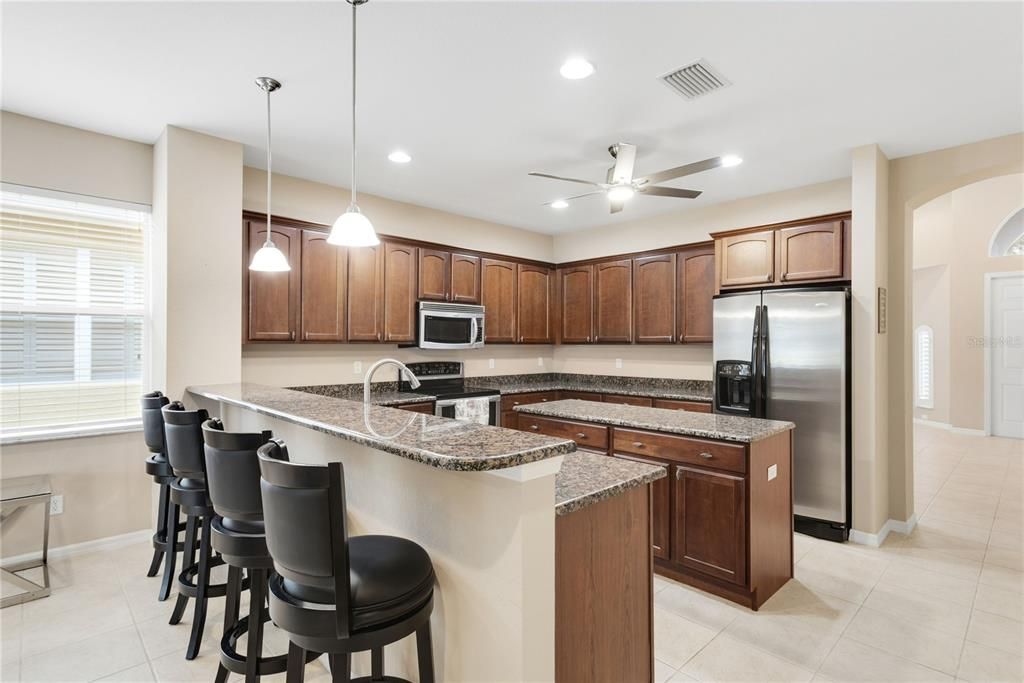 For Sale: $405,000 (3 beds, 2 baths, 2354 Square Feet)