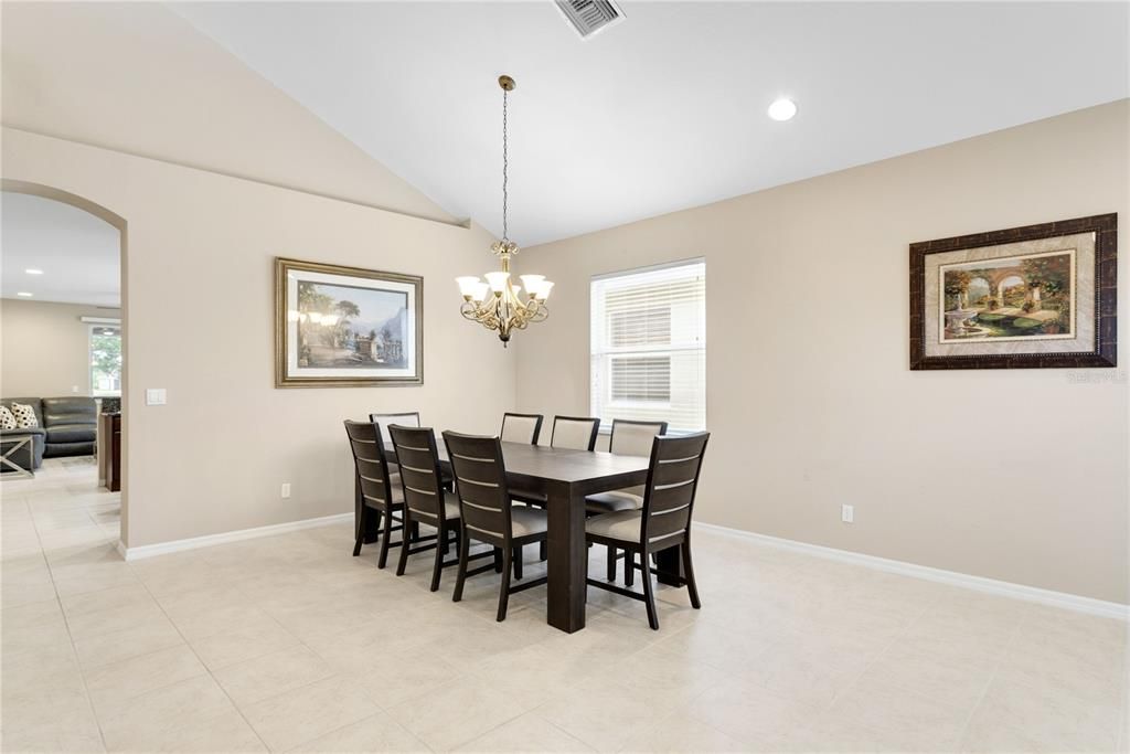 For Sale: $405,000 (3 beds, 2 baths, 2354 Square Feet)
