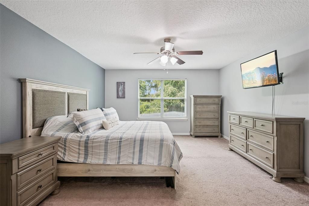 For Sale: $620,000 (5 beds, 3 baths, 2635 Square Feet)