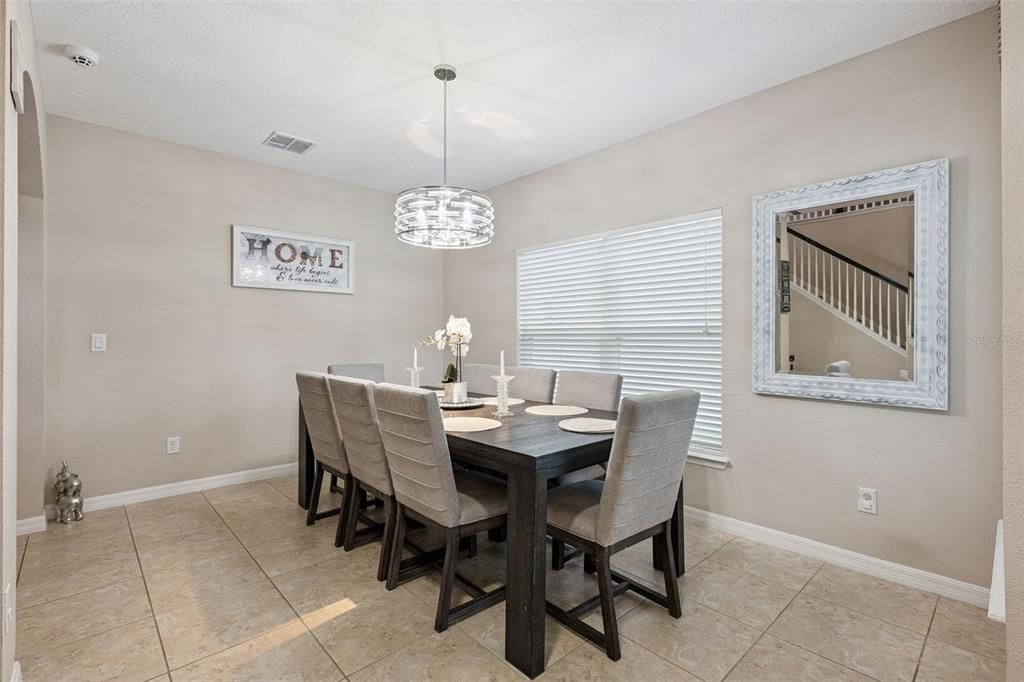 For Sale: $620,000 (5 beds, 3 baths, 2635 Square Feet)