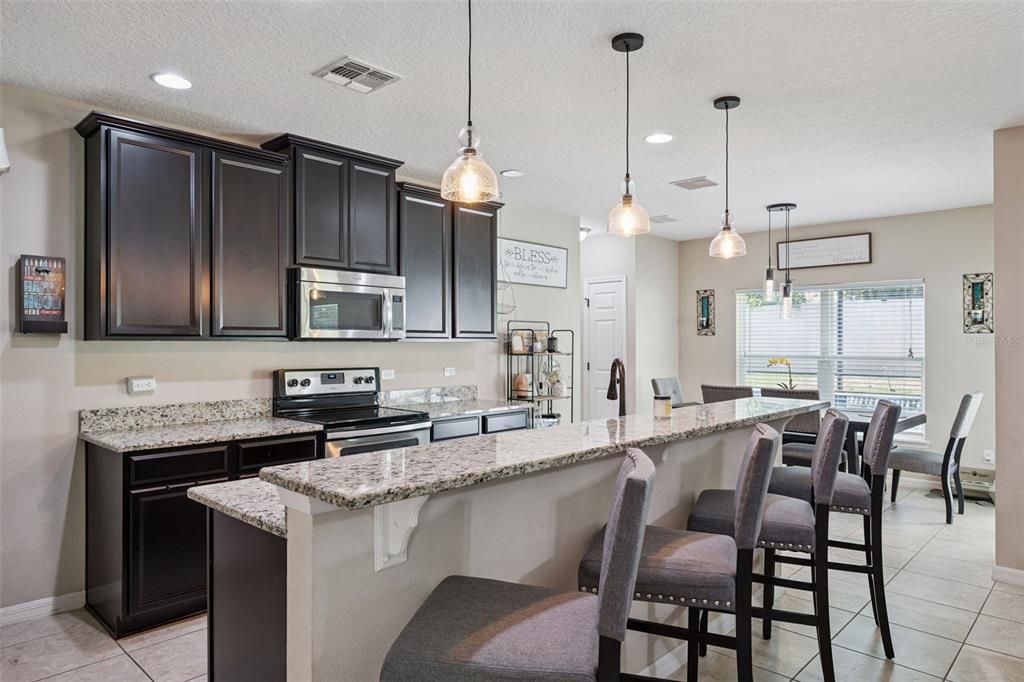 For Sale: $620,000 (5 beds, 3 baths, 2635 Square Feet)