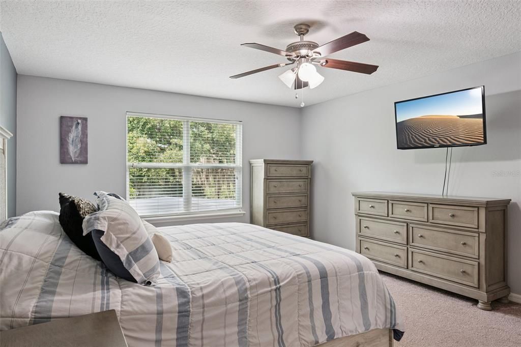 For Sale: $620,000 (5 beds, 3 baths, 2635 Square Feet)