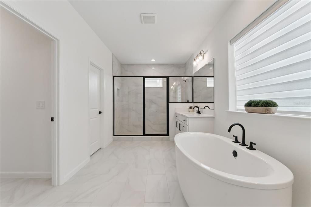 For Sale: $978,800 (5 beds, 4 baths, 3606 Square Feet)