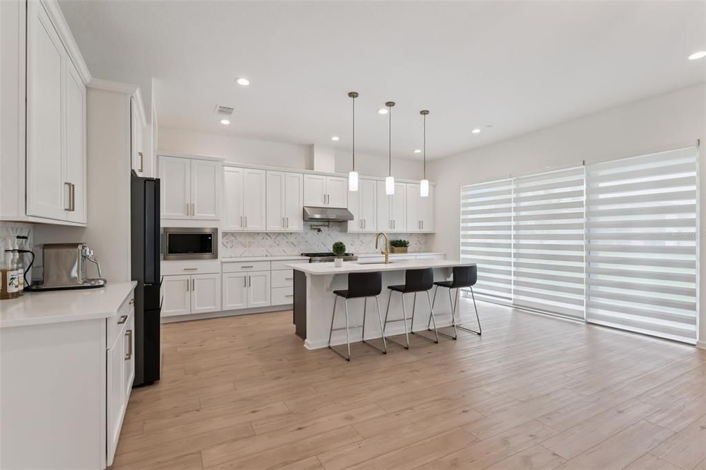 For Sale: $978,800 (5 beds, 4 baths, 3606 Square Feet)