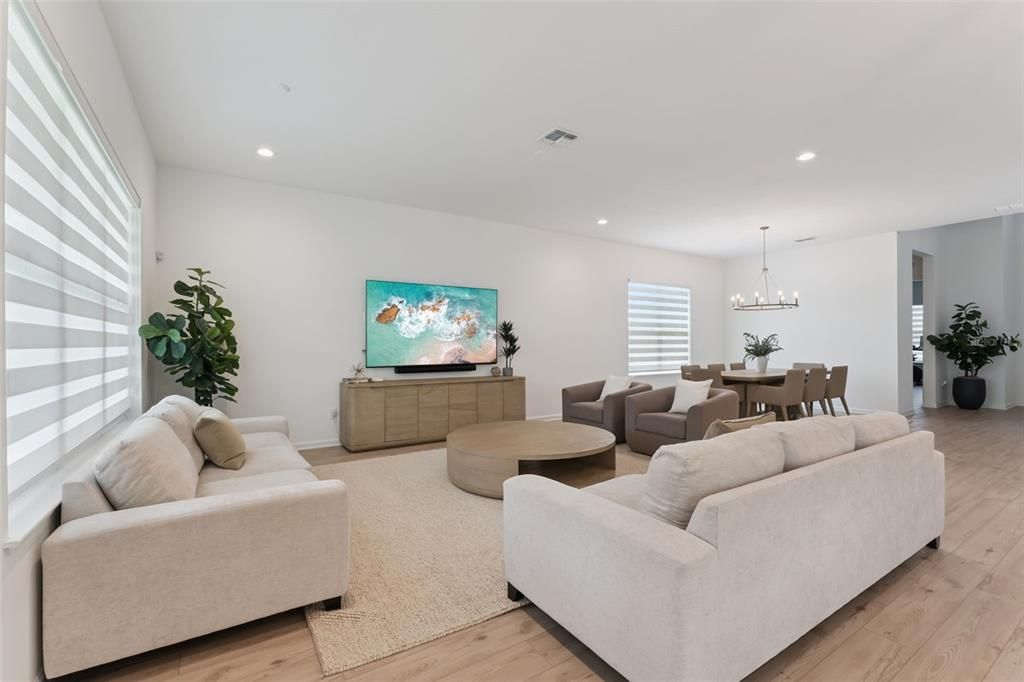 For Sale: $978,800 (5 beds, 4 baths, 3606 Square Feet)