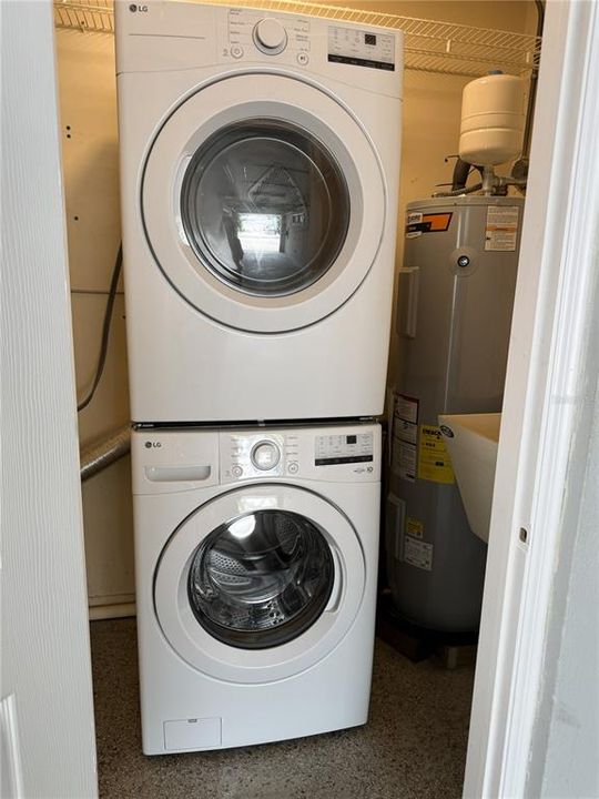 For Rent: $4,995 (3 beds, 2 baths, 1754 Square Feet)