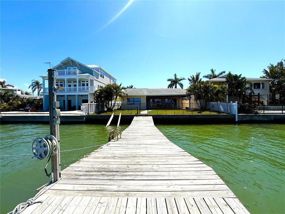For Rent: $4,995 (3 beds, 2 baths, 1754 Square Feet)
