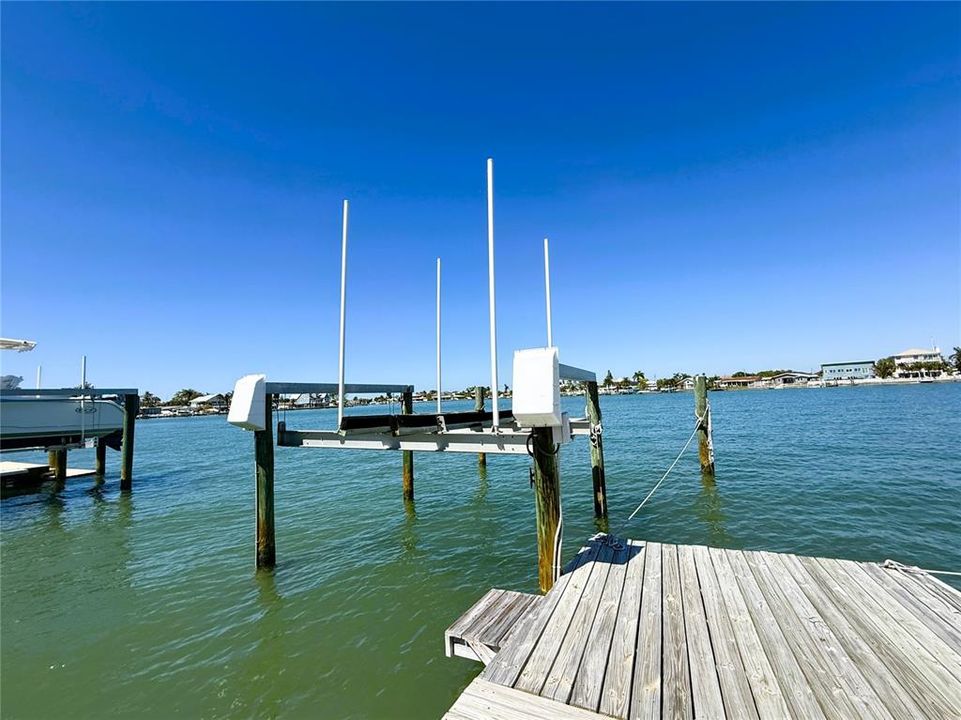 For Rent: $4,995 (3 beds, 2 baths, 1754 Square Feet)