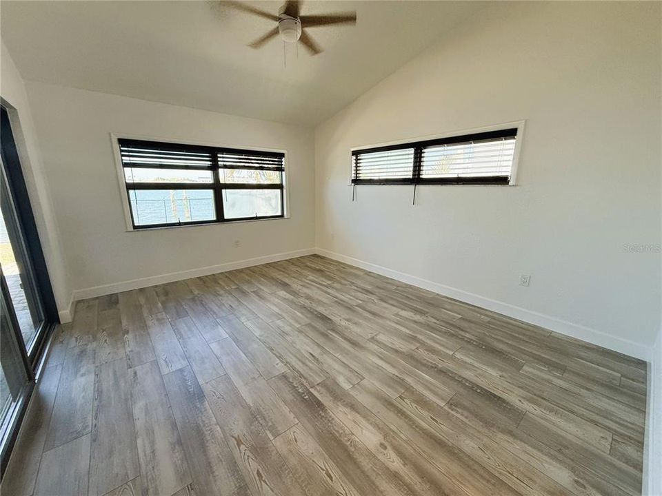 For Rent: $4,995 (3 beds, 2 baths, 1754 Square Feet)