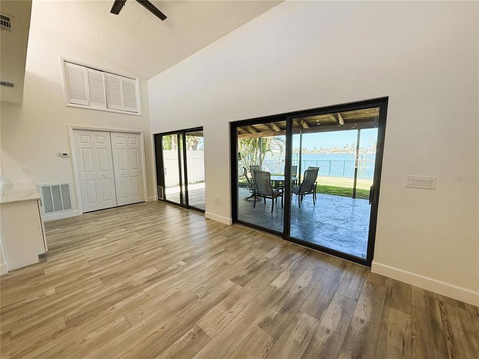 For Rent: $4,995 (3 beds, 2 baths, 1754 Square Feet)