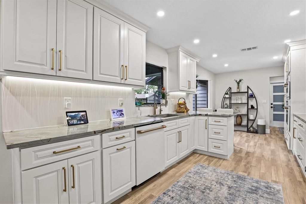 : $499,400 (3 спален, 2 ванн, 1630 Квадратных фут)