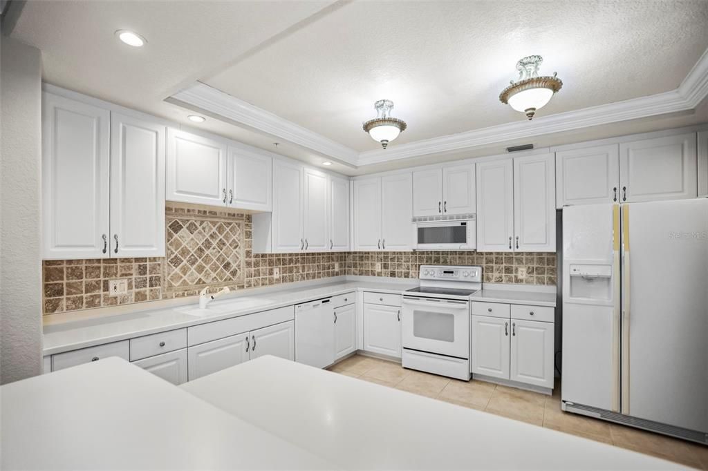 For Sale: $1,650,000 (3 beds, 3 baths, 2455 Square Feet)