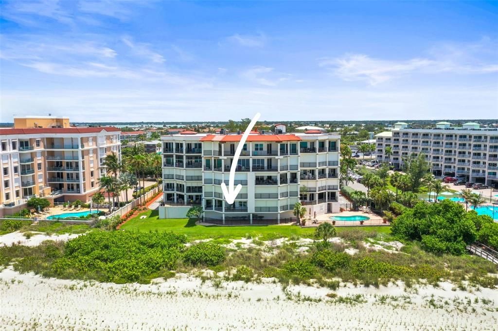 For Sale: $1,650,000 (3 beds, 3 baths, 2455 Square Feet)