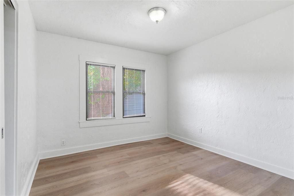 В аренду: $2,700 (4 спален, 2 ванн, 1232 Квадратных фут)