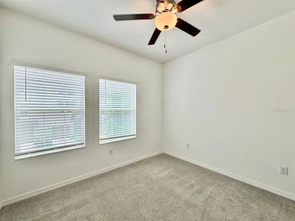 For Rent: $3,000 (3 beds, 3 baths, 1945 Square Feet)