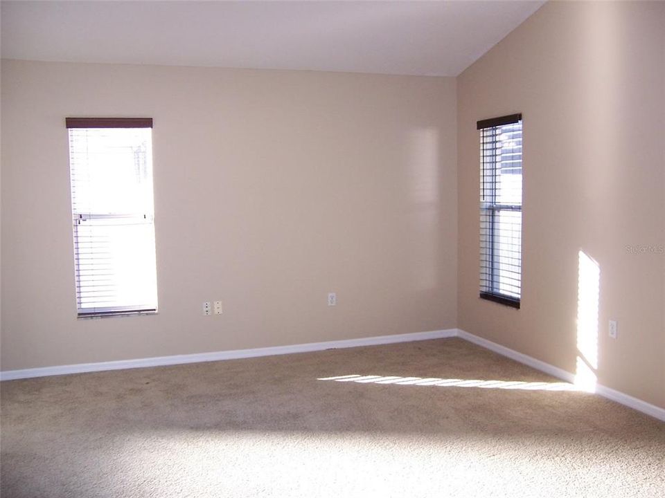 В аренду: $2,595 (4 спален, 2 ванн, 2154 Квадратных фут)