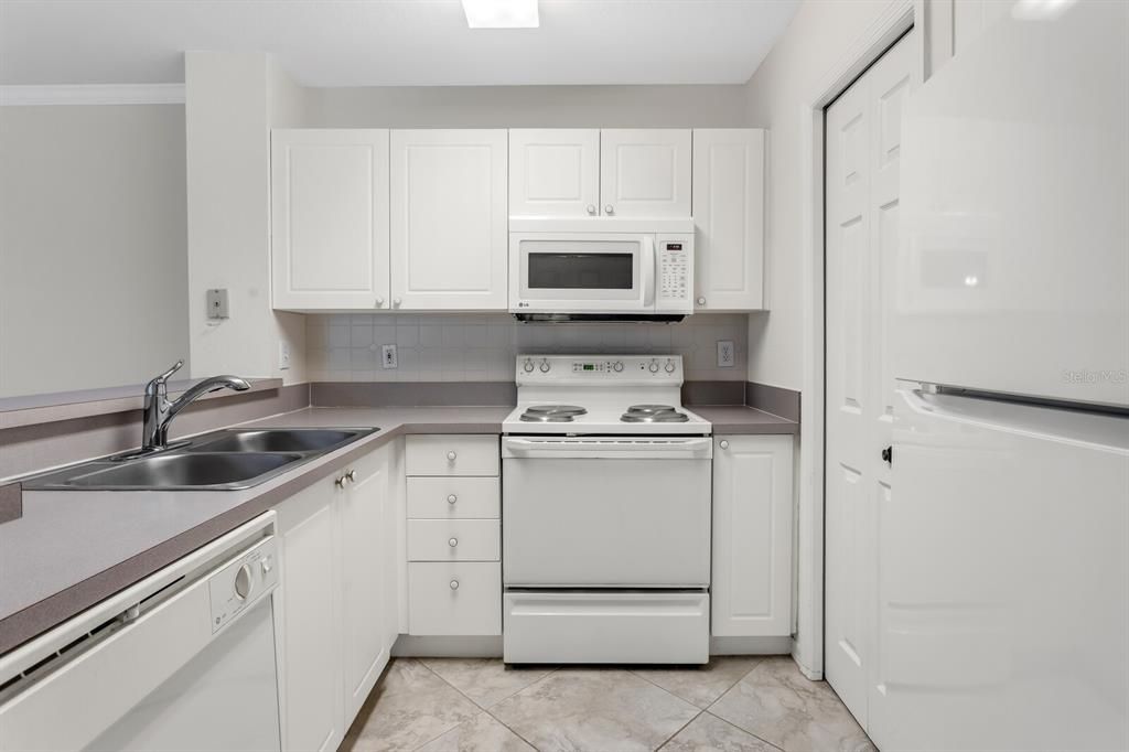 En Venta: $187,900 (2 camas, 1 baños, 961 Pies cuadrados)
