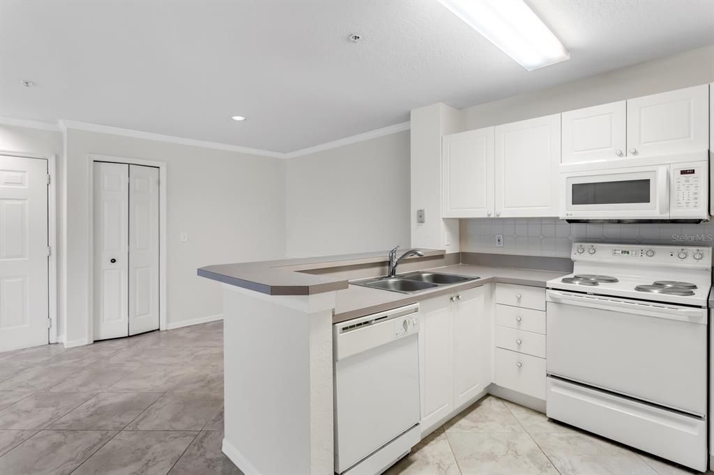 En Venta: $187,900 (2 camas, 1 baños, 961 Pies cuadrados)