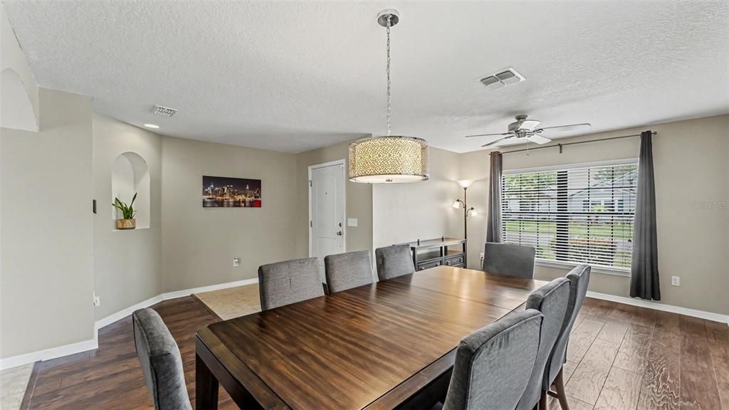Active With Contract: $389,000 (4 beds, 2 baths, 1863 Square Feet)