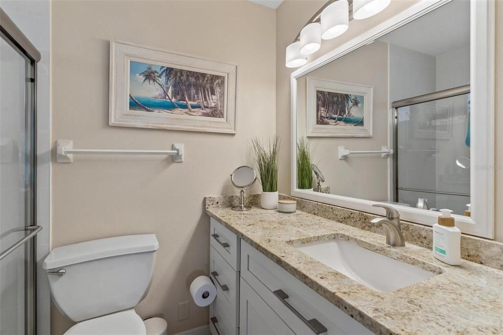 For Sale: $650,000 (2 beds, 2 baths, 1015 Square Feet)