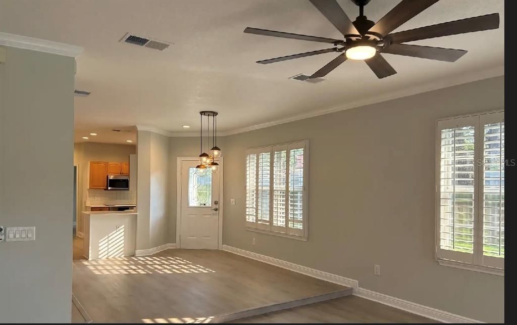 For Rent: $4,995 (4 beds, 3 baths, 3000 Square Feet)