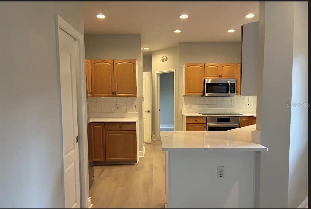 For Rent: $4,995 (4 beds, 3 baths, 3000 Square Feet)