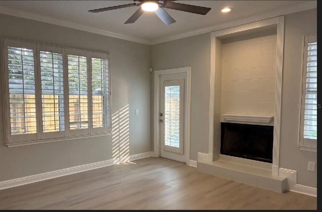 For Rent: $4,995 (4 beds, 3 baths, 3000 Square Feet)