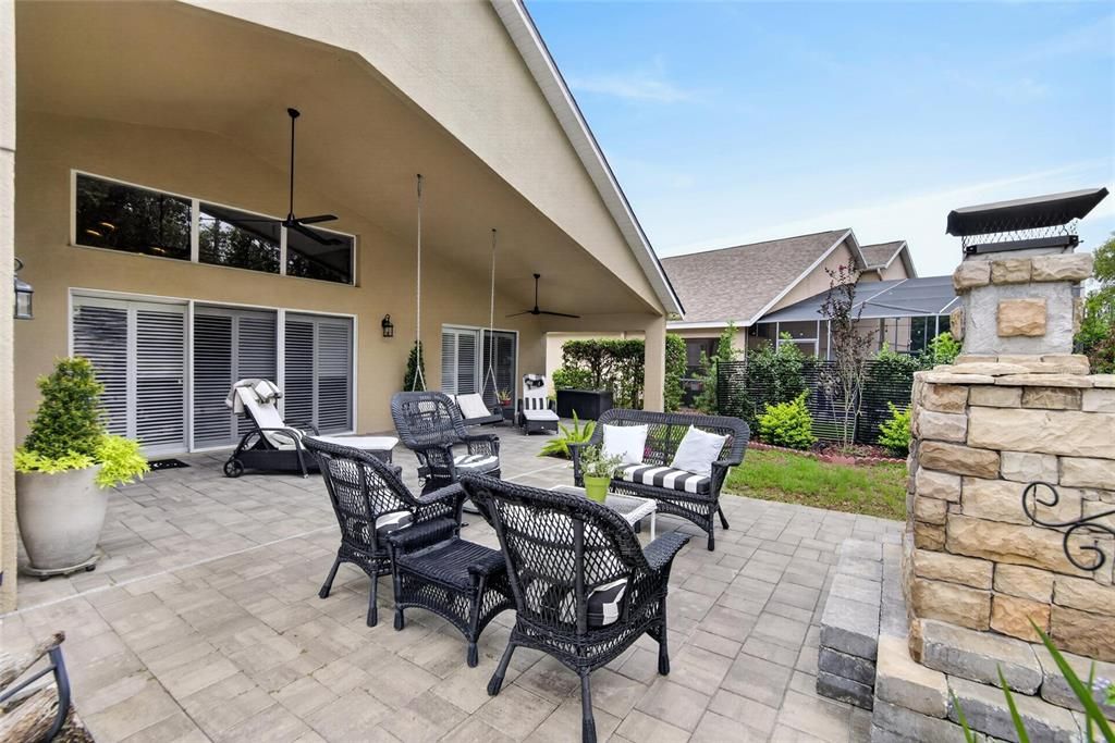 Active With Contract: $609,000 (4 beds, 2 baths, 2565 Square Feet)