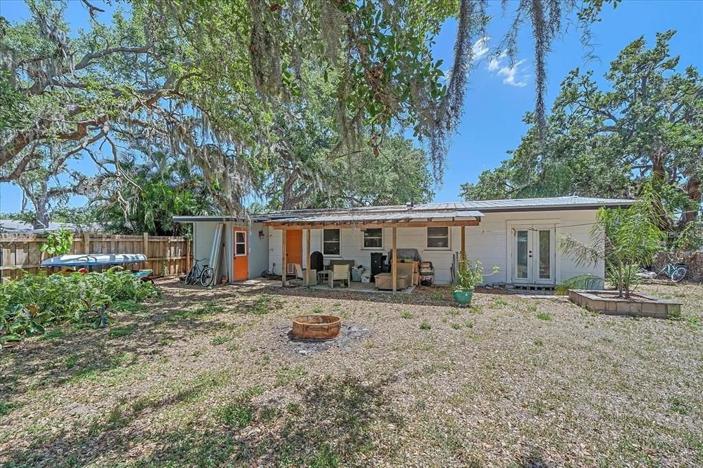 En Venta: $345,000 (3 camas, 2 baños, 1834 Pies cuadrados)