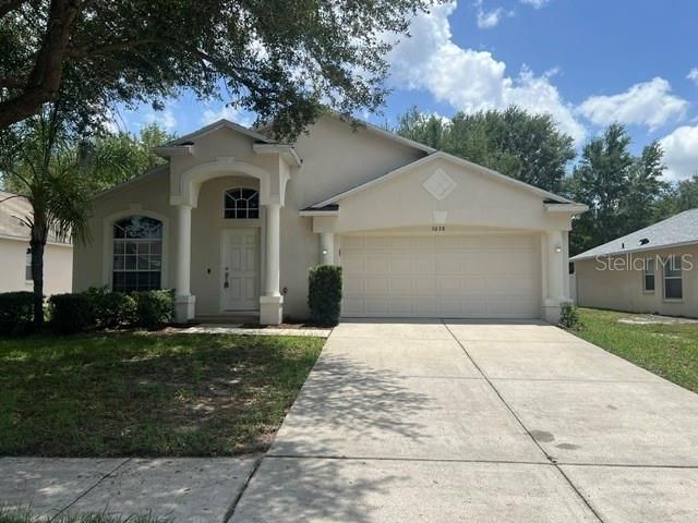 For Rent: $1,850 (3 beds, 2 baths, 1418 Square Feet)