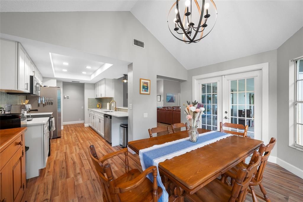 For Sale: $332,000 (3 beds, 2 baths, 1835 Square Feet)